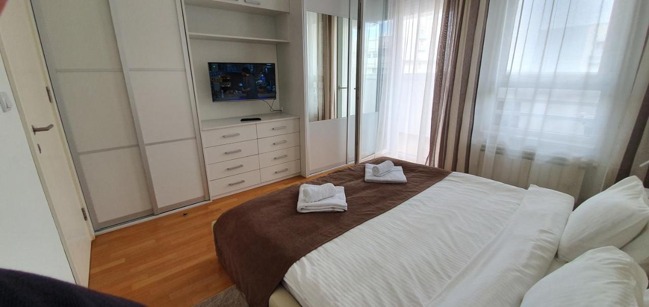 Royal Apartment Belvill Belgrado Exterior foto