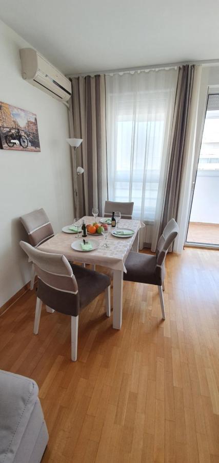 Royal Apartment Belvill Belgrado Exterior foto